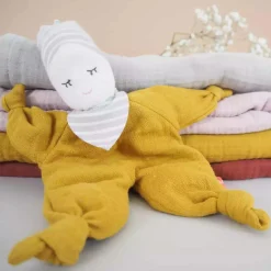kikadu Baby Doll Mustard* Kuscheltiere