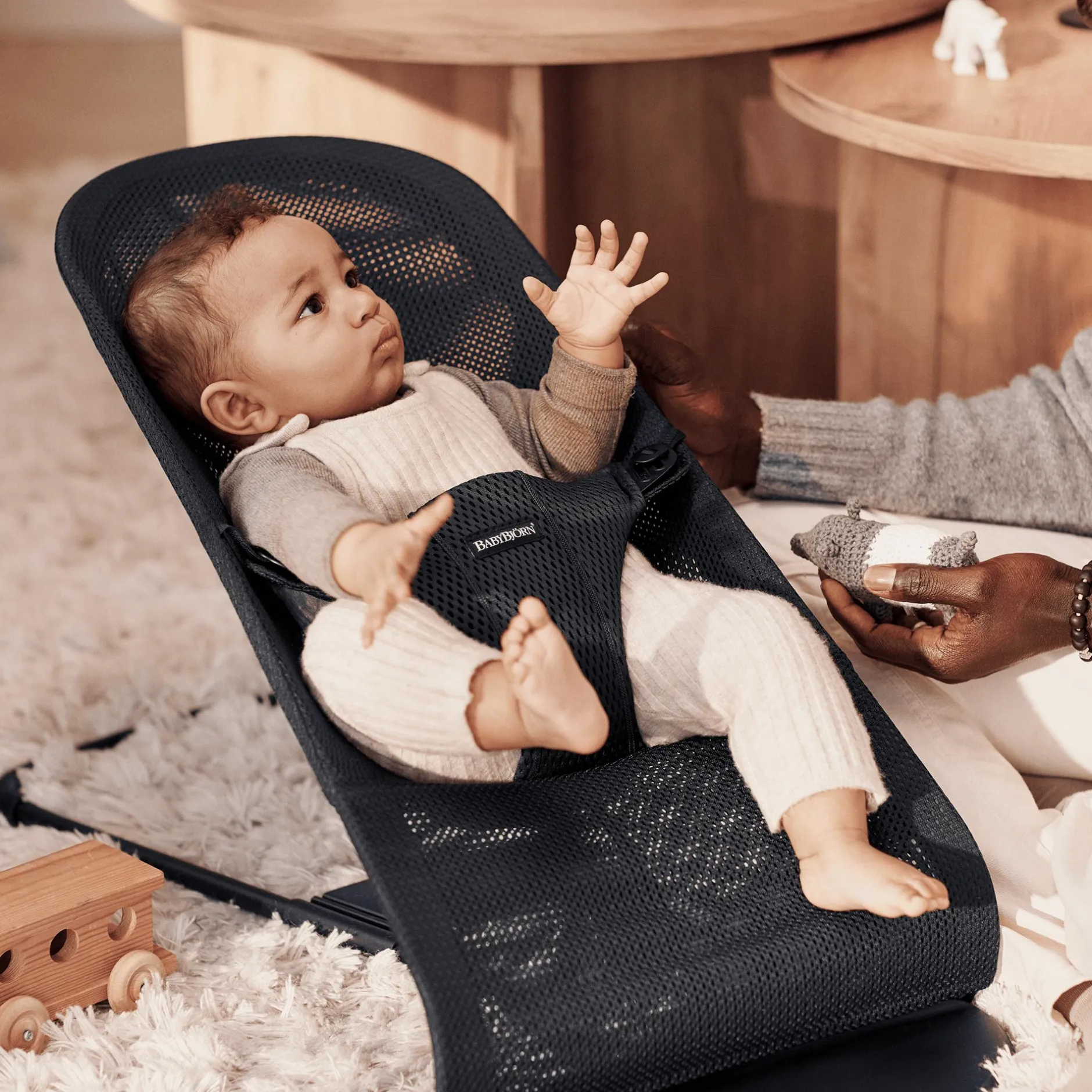 BABYBJu00d6RN Babywippe Bliss Mesh Black* Wippen
