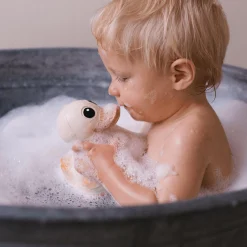 elementsforkids Bade- und Spielzeugente KAWAN* Badespielzeug|Badespielzeug