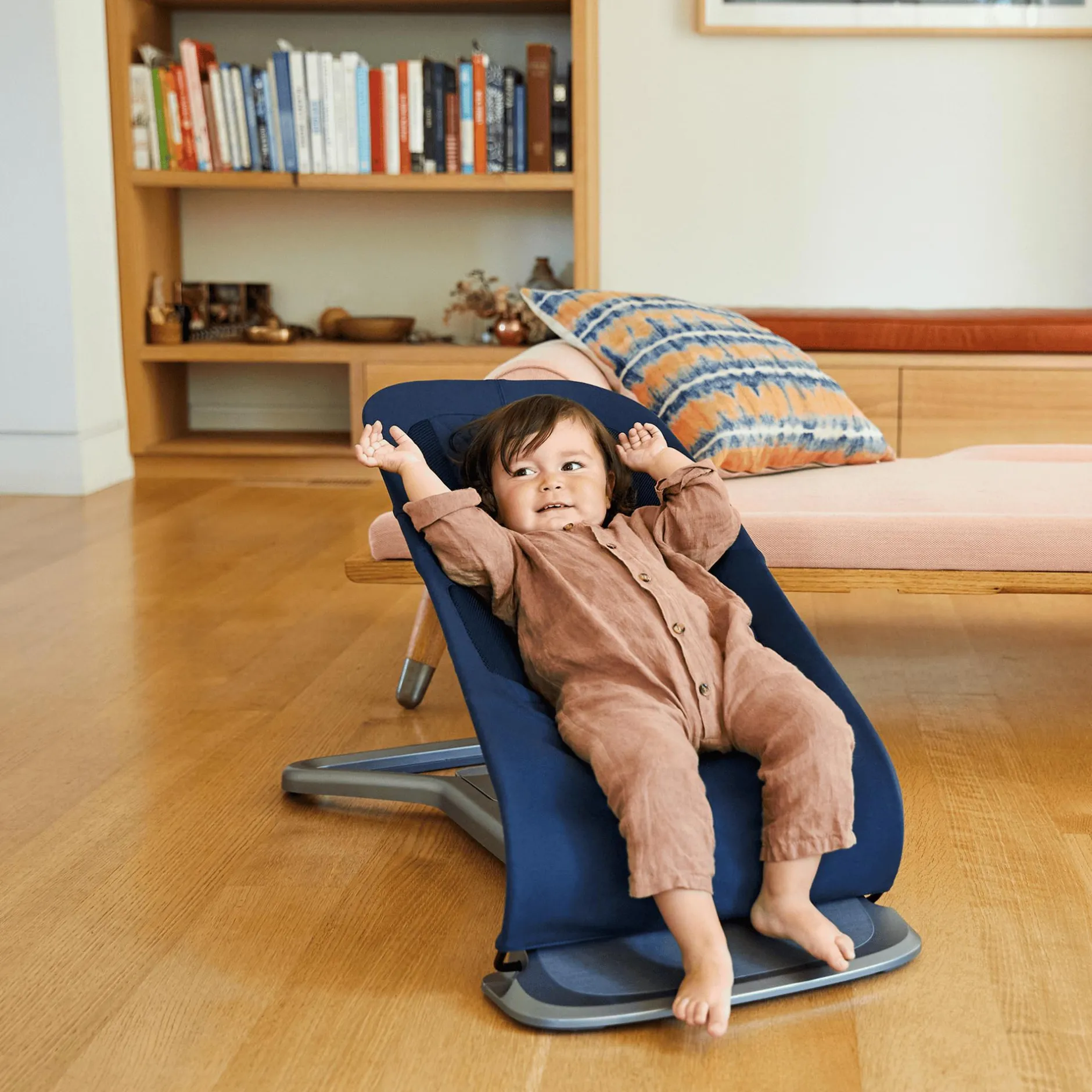 ERGObaby Bouncer Evolve Midnight Blue* Wippen