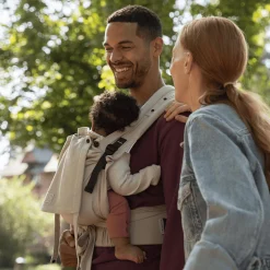 ELSA & EMIL Babytrage HUGIFY Halfbuckle Kängurubeige* Babytragen