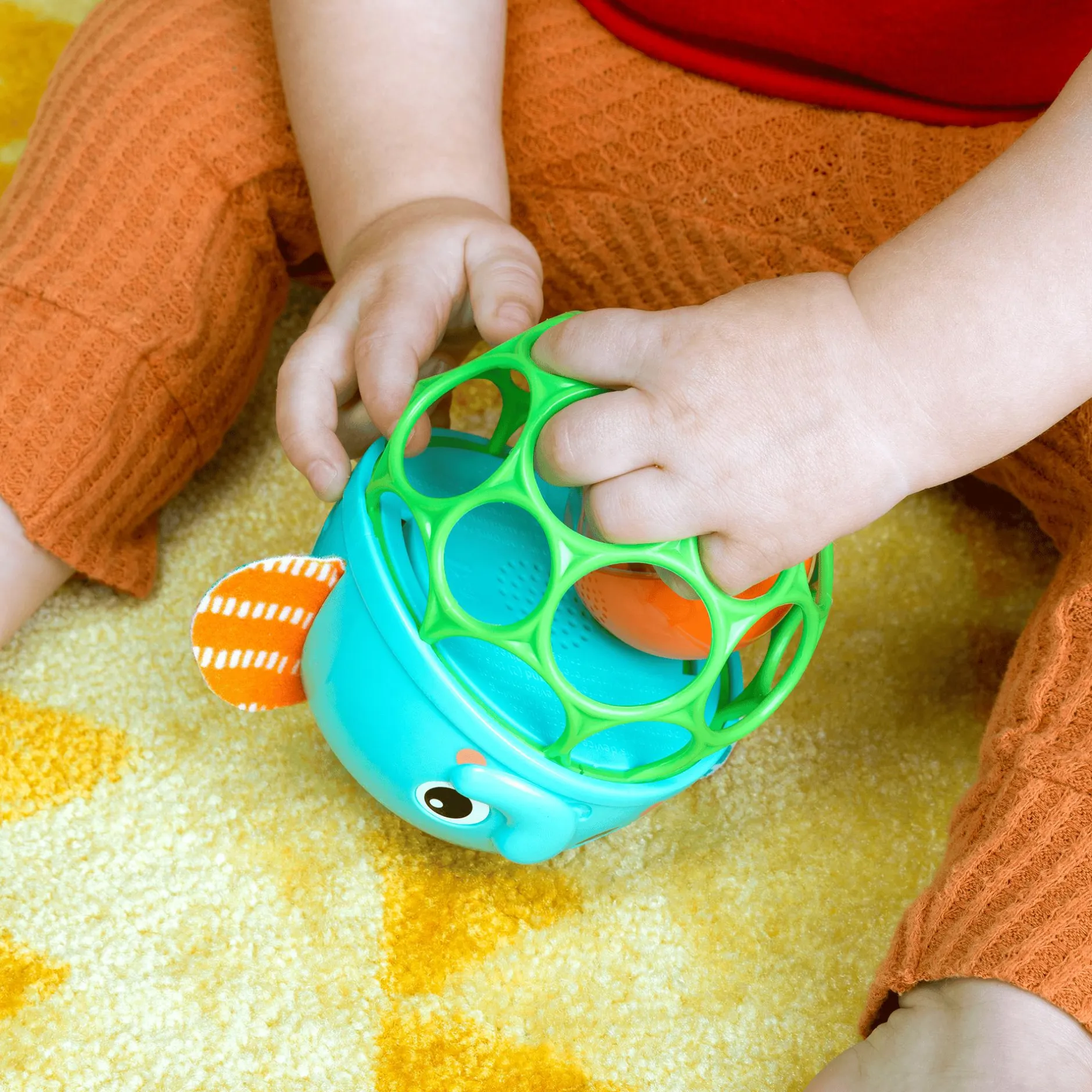 BrightStarts Giggle & Glow Elefant* Rasseln & Greiflinge