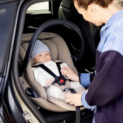 BeSafe Go Beyond² Dark Sand Soft Breeze*Kinder Babyschalen 0-13 Kg, Gruppe 0+