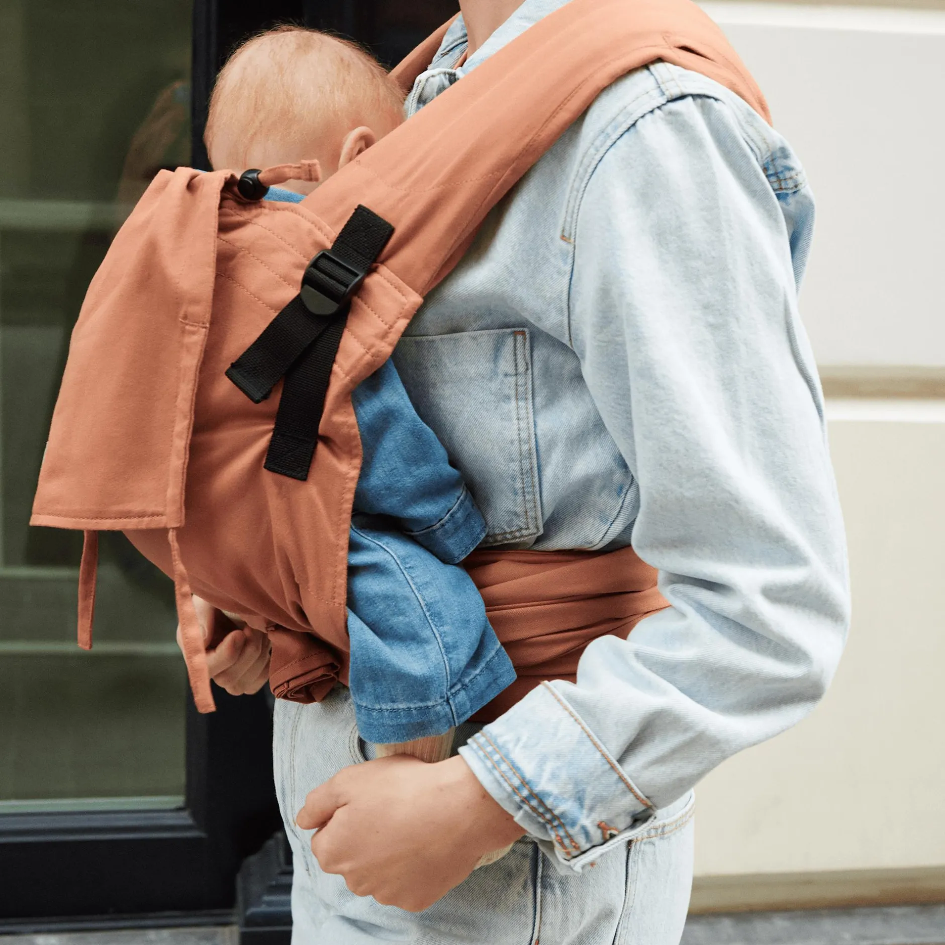 STOKKE Limas™ Babytrage Plus Terracotta* Babytragen