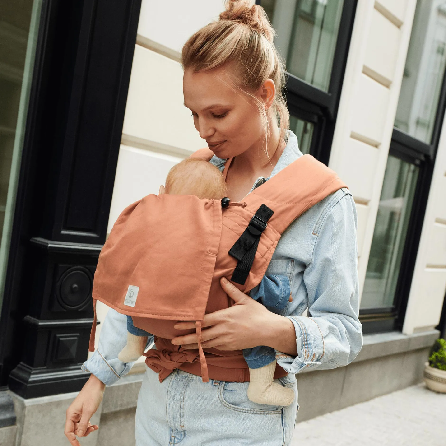 STOKKE Limas™ Babytrage Plus Terracotta* Babytragen
