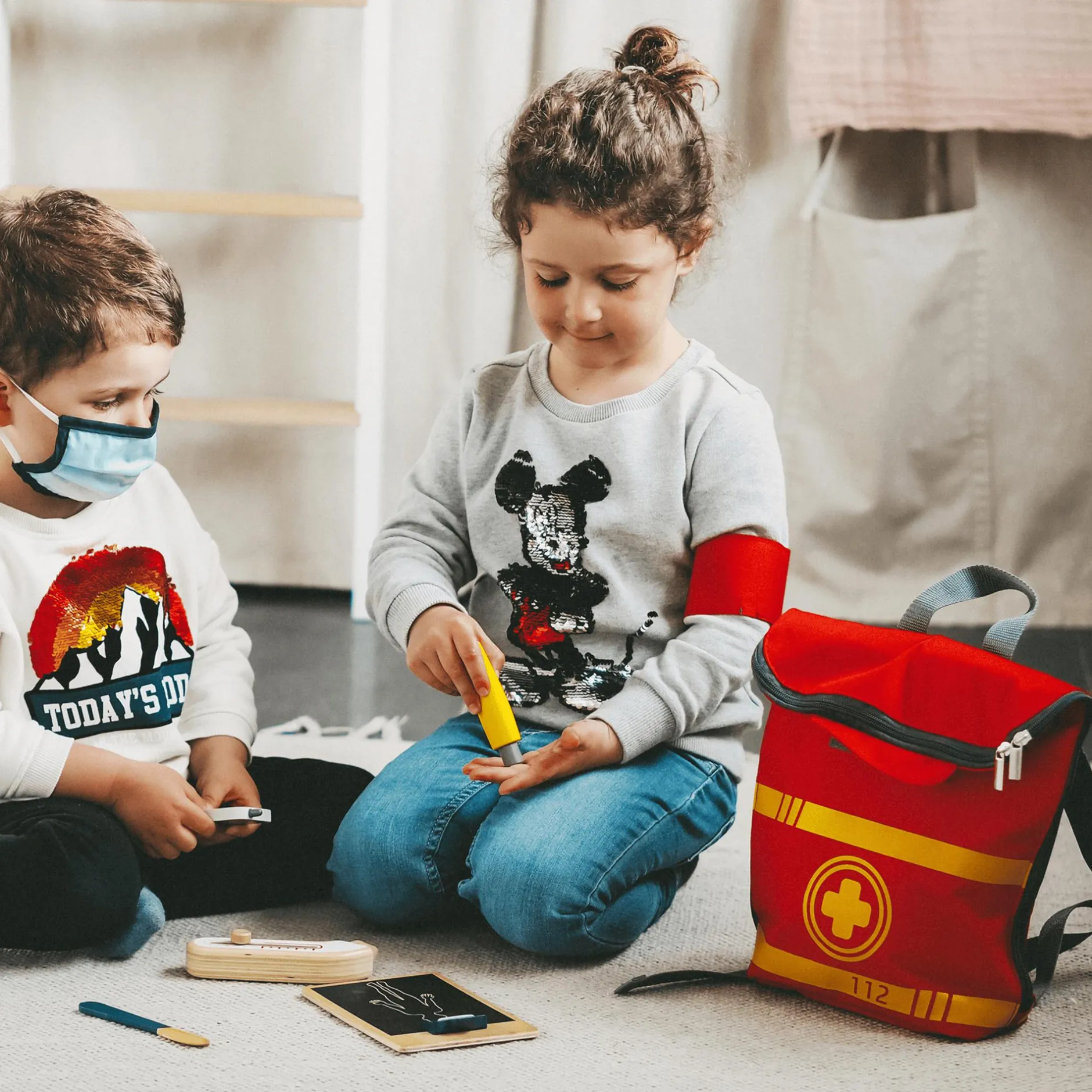 small foot Notarztrucksack*Kinder Holzspielzeug|Spielzeug Ab 3 Jahren