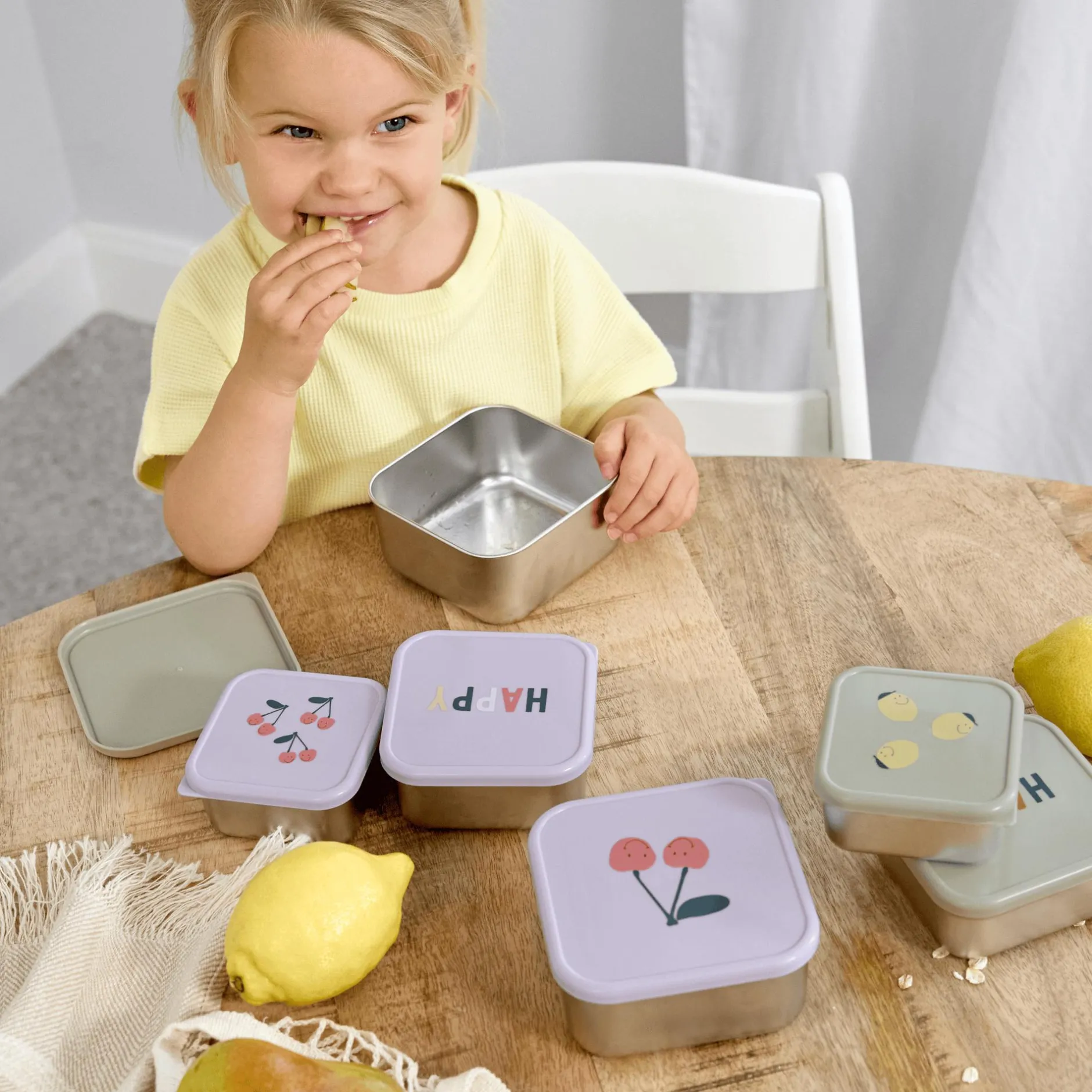 Lu00c4SSIG Snackbox-Set Happy Fruits Kirsche* Nahrungsbehälter