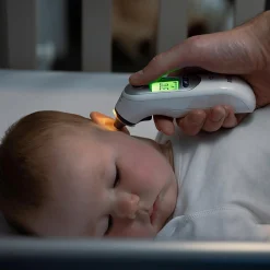 BRAUN ThermoScan® 7+ Ohrthermometer* Hausapotheke