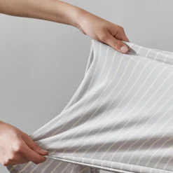 ERGObaby Tragetuch Aura Grey Stripes 100 % Tencel Lyocell* Tragetücher