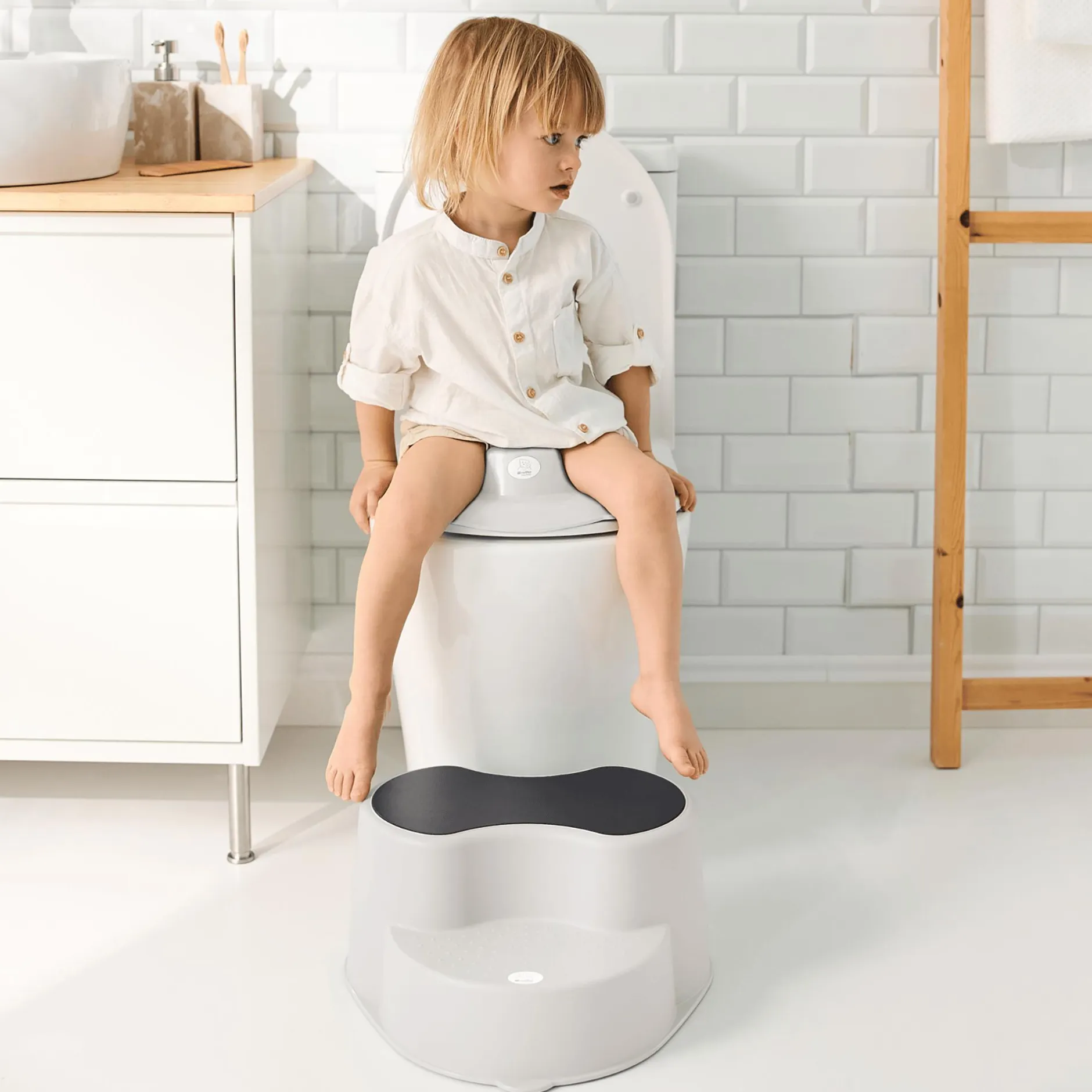 rotho Babydesign Trittschemel TILO Mistletoe White* Tritthocker